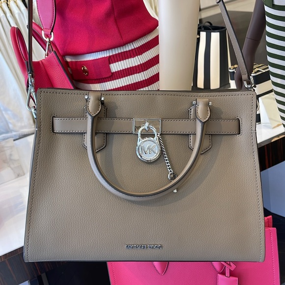 MICHAEL KORS HAMILTON MEDIUM SATCHEL 
 COLOR: Dusk 
NWT - Picture 15 of 16